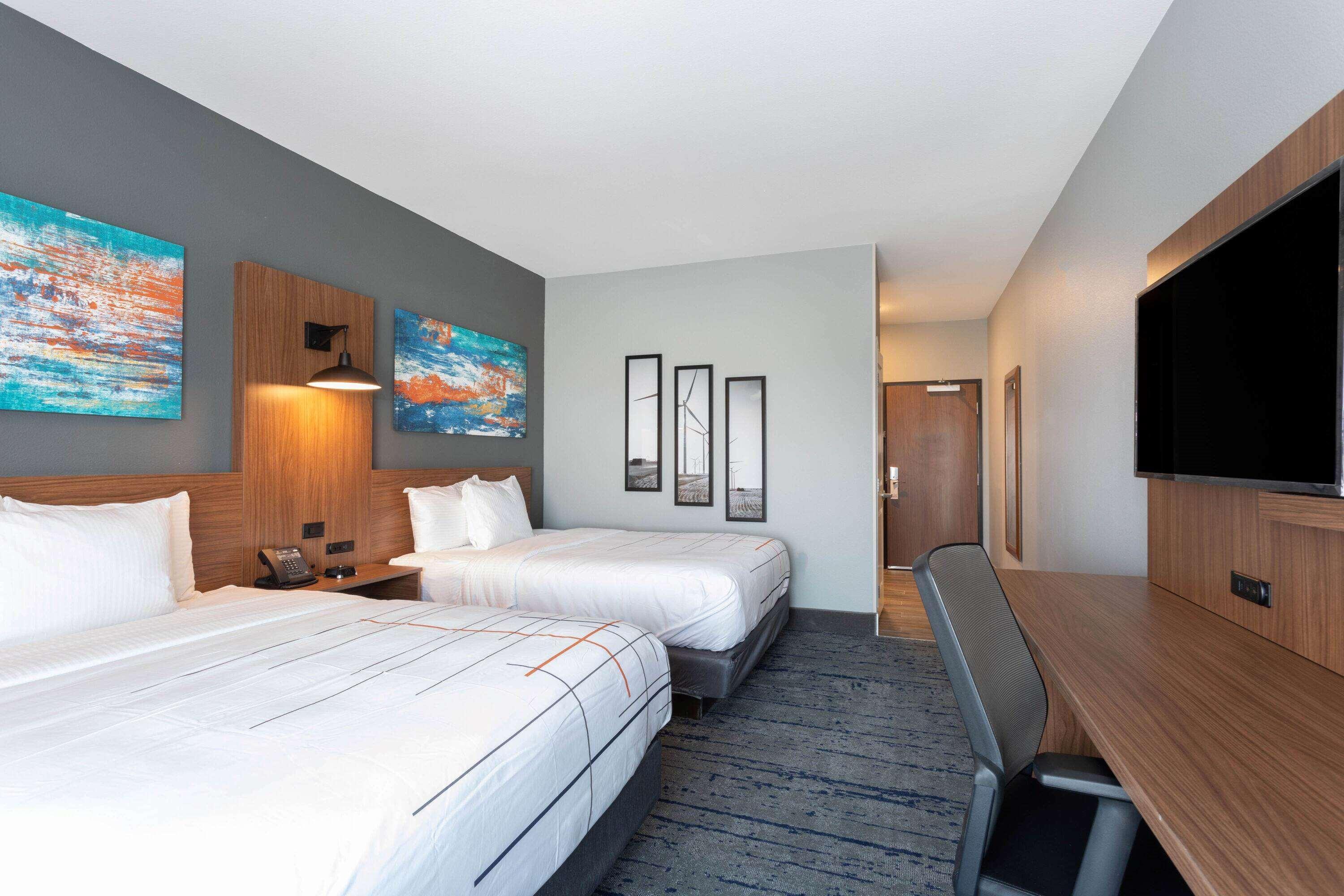 La Quinta Inn & Suites Limon By Wyndham Exterior foto