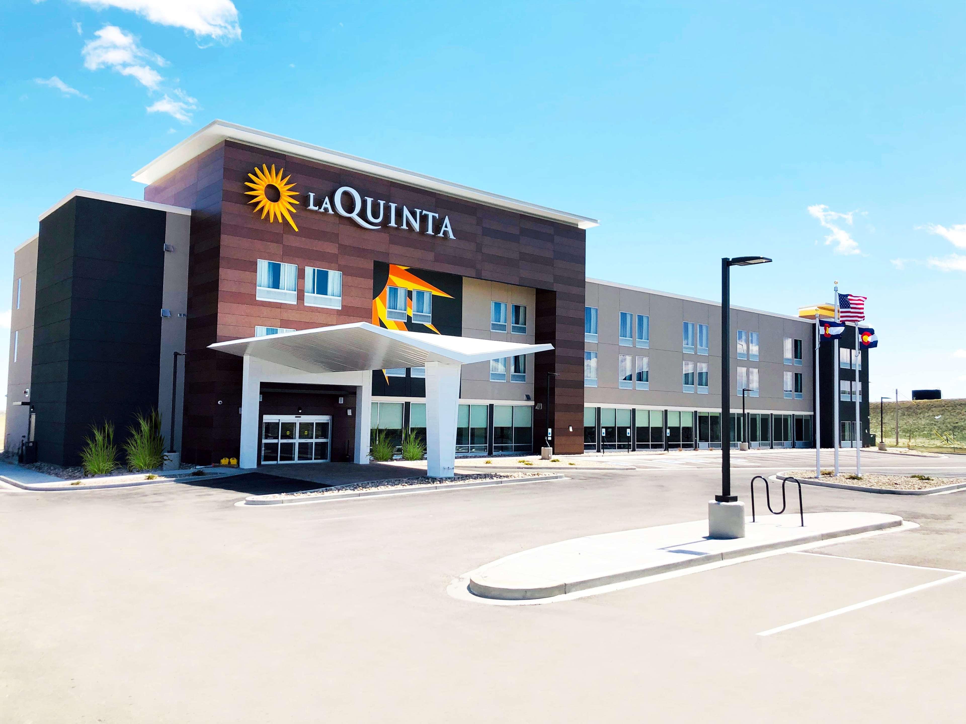 La Quinta Inn & Suites Limon By Wyndham Exterior foto